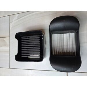 Pampered Chef Simple Slicer Black White Stainless Steel Veg Fruit Slicer A2